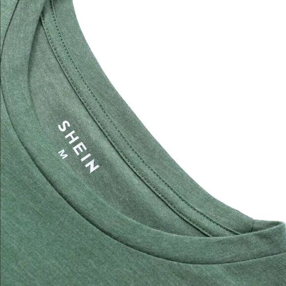 NWT Cute Fall Themed Casual T-Shirt - Picture 6 of 6